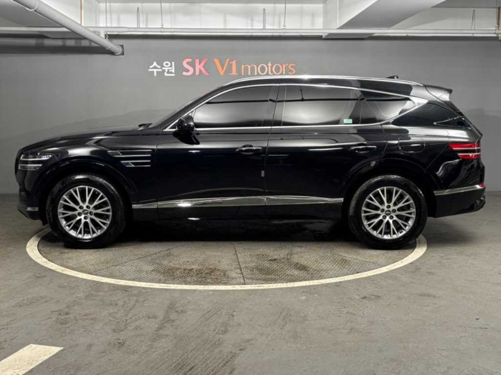 Genesis GV80 — photo 04