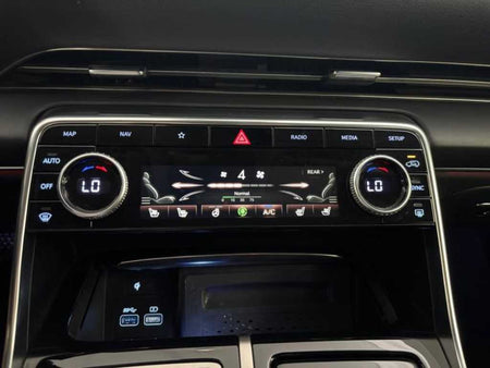 Genesis GV80 — photo 08