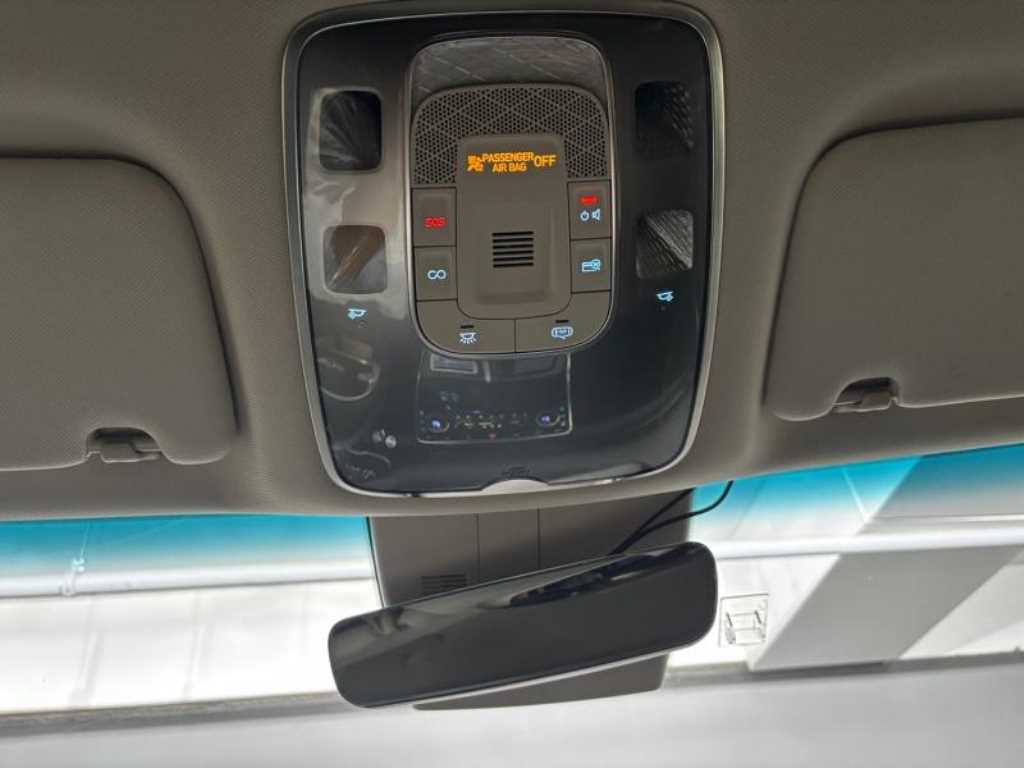Genesis GV80 — photo 10