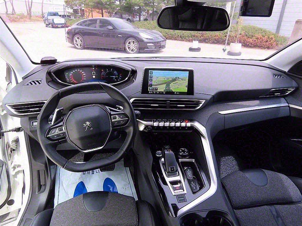 Peugeot 5008 — photo 07