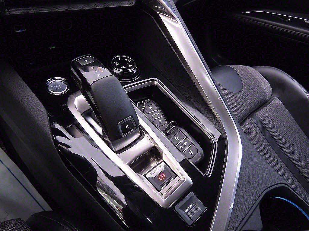 Peugeot 5008 — photo 10