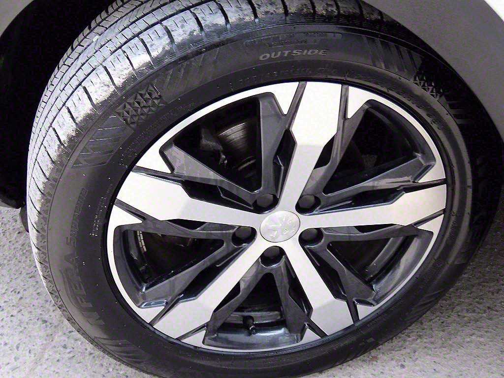Peugeot 5008 — photo 20