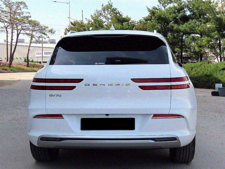 Genesis GV70 — photo 04