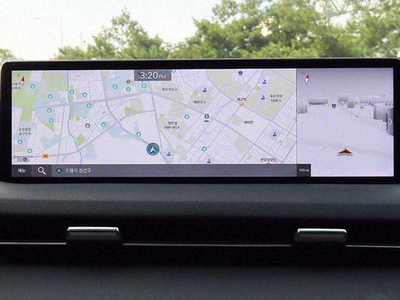 Genesis GV70 — photo 14