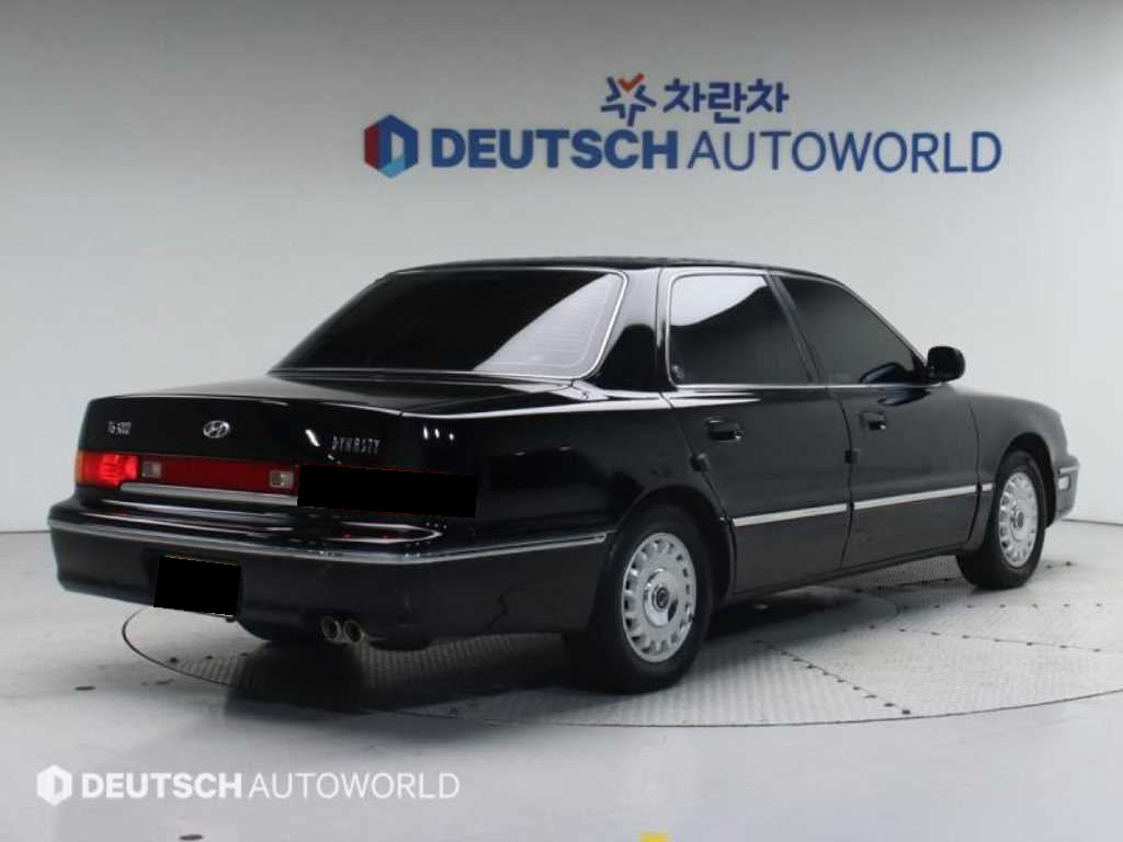 Hyundai Dynasty — photo 02