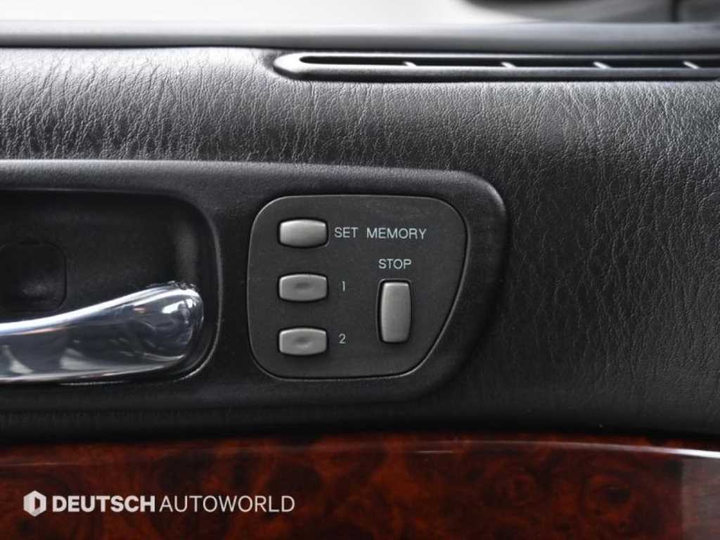Hyundai Dynasty — photo 17