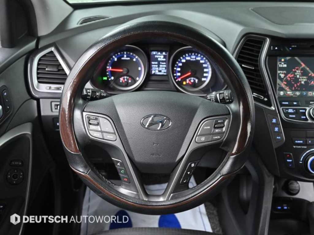 Hyundai Maxcruz — photo 13