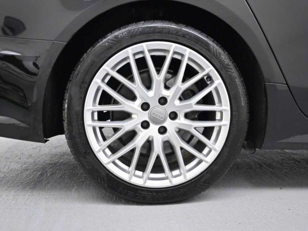Audi A6 — photo 05