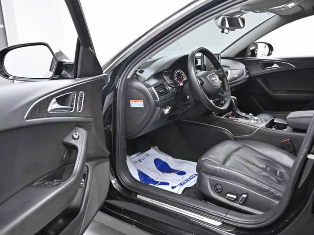 Audi A6 — photo 11