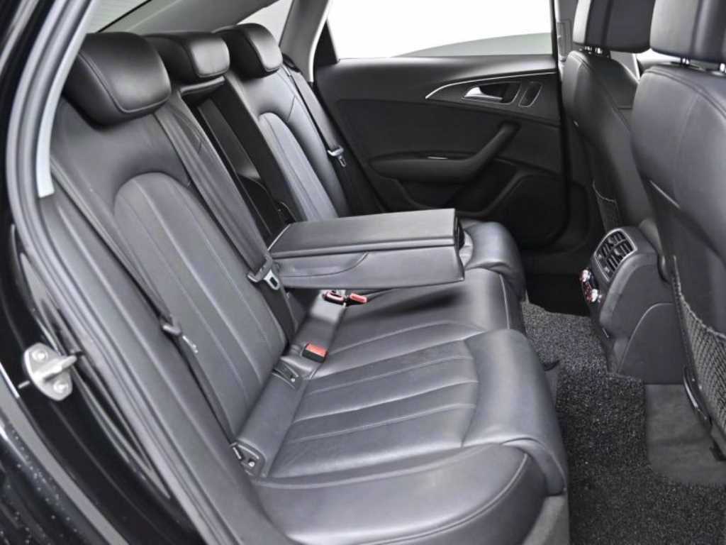 Audi A6 — photo 12