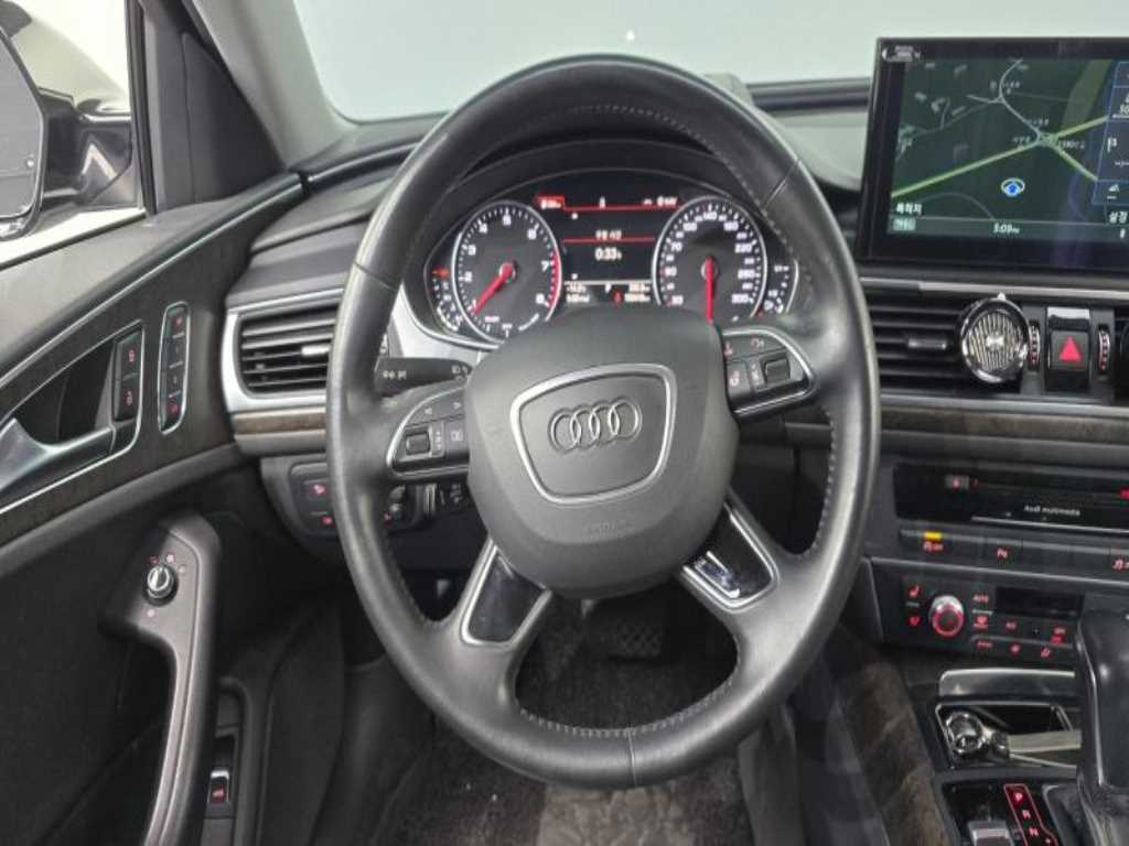 Audi A6 — photo 13