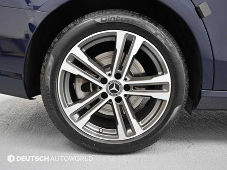 Mercedes-Benz E-Class — photo 05