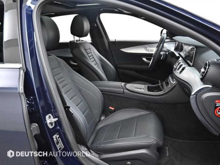 Mercedes-Benz E-Class — photo 10