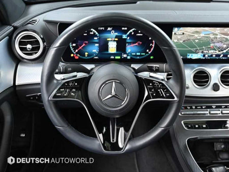 Mercedes-Benz E-Class — photo 13
