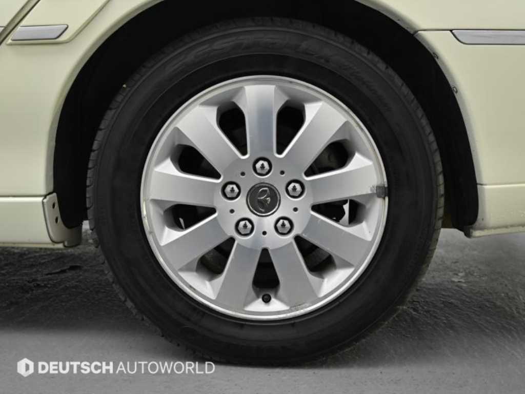 CHEVROLET Statesman — photo 06