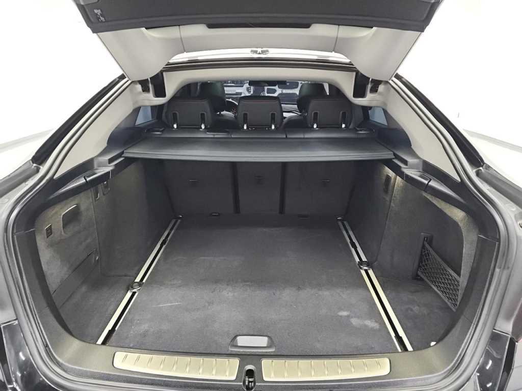 BMW Gran Turismo — photo 14