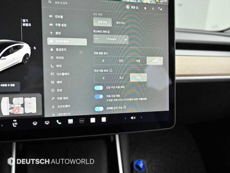 Tesla Model 3 — photo 15