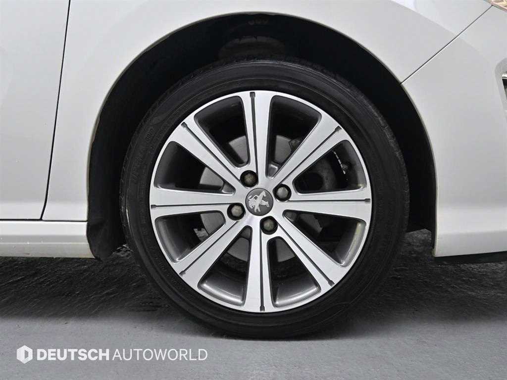 Peugeot 308 — photo 05