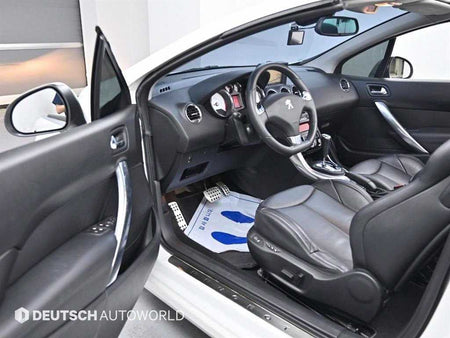 Peugeot 308 — photo 11