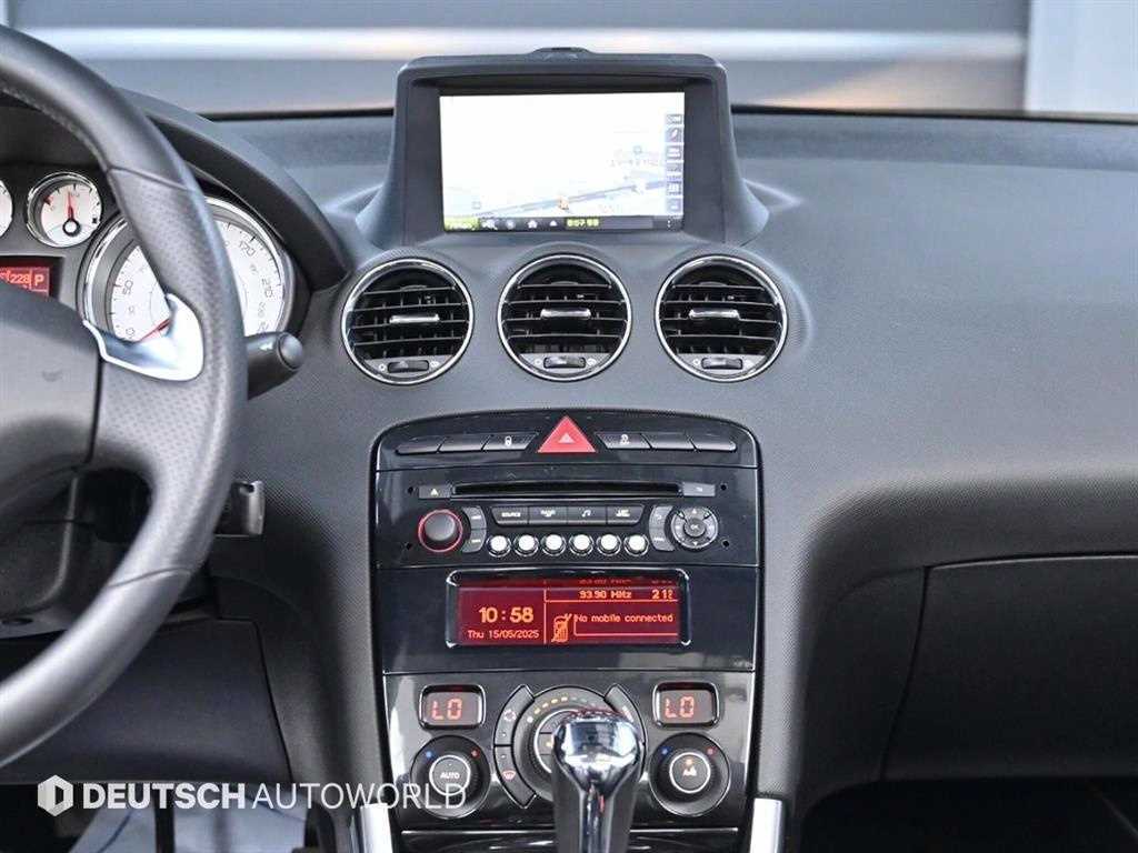 Peugeot 308 — photo 14