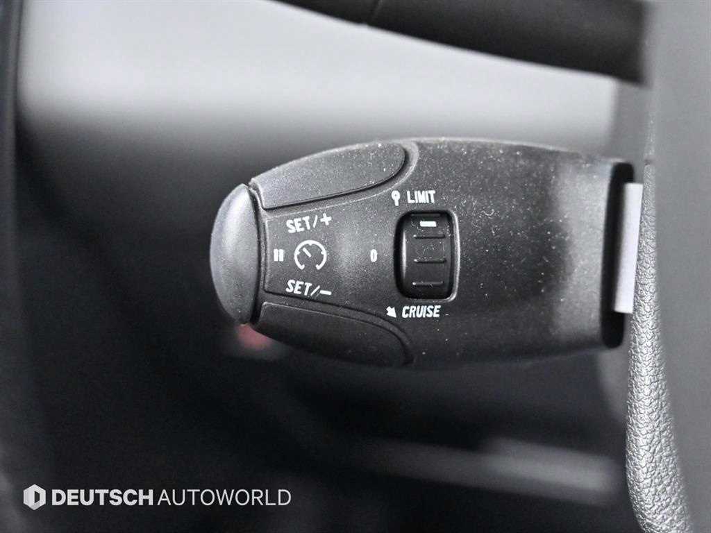 Peugeot 308 — photo 16