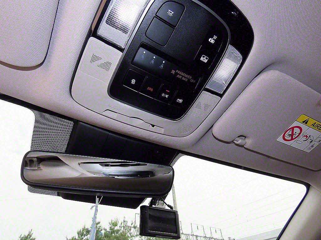 Hyundai Sonata — photo 14