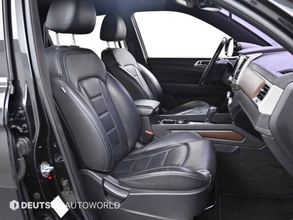 KGM Rexton — photo 10