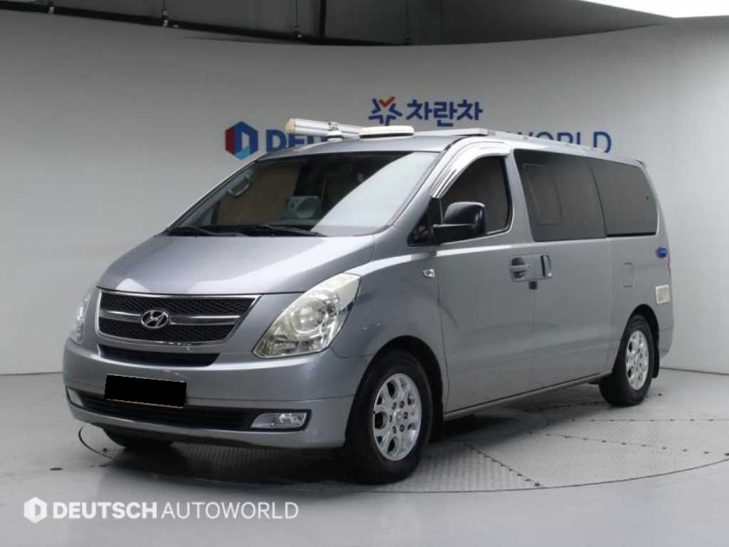 Hyundai Starex — photo 01