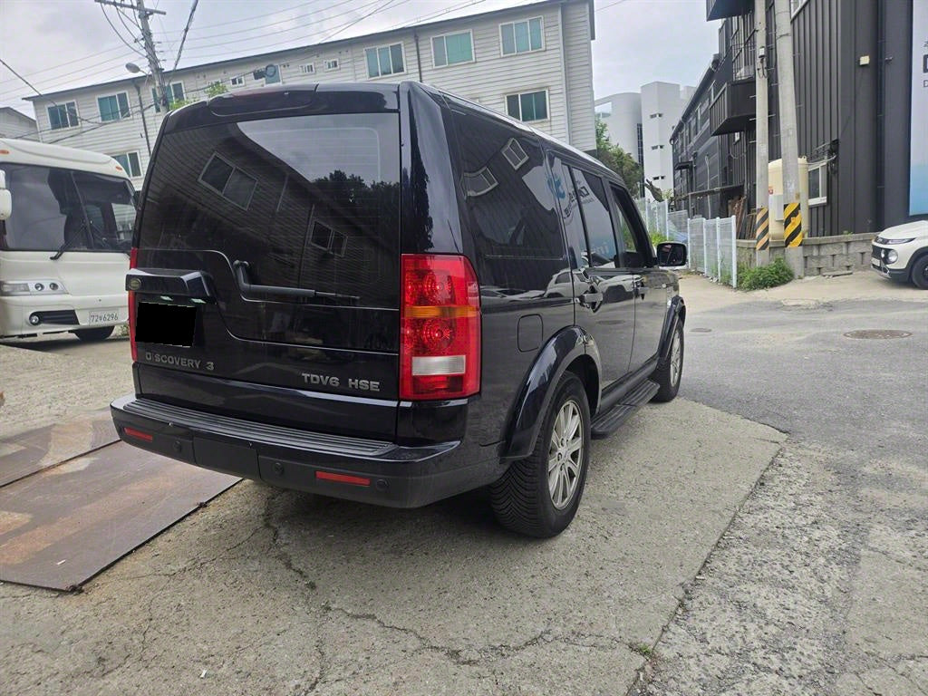 Land Rover Discovery — photo 03