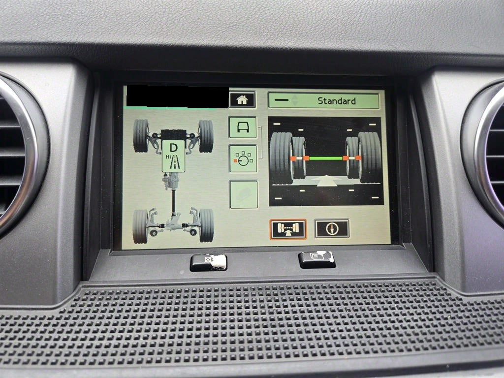 Land Rover Discovery — photo 17