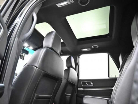 Ford Explorer — photo 19