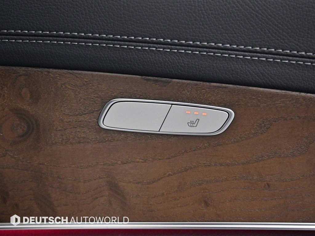 Mercedes-Benz E-Class — photo 16