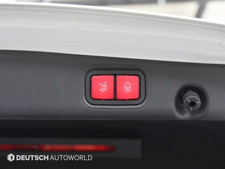 Mercedes-Benz E-Class — photo 20