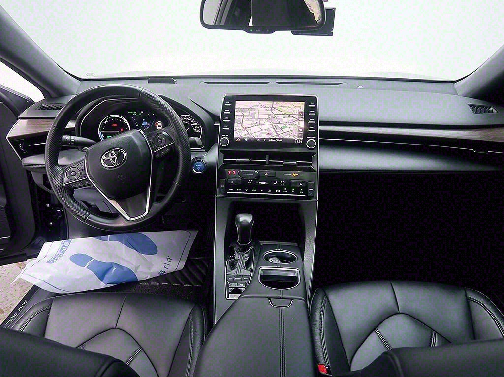 Toyota Avalon — photo 05
