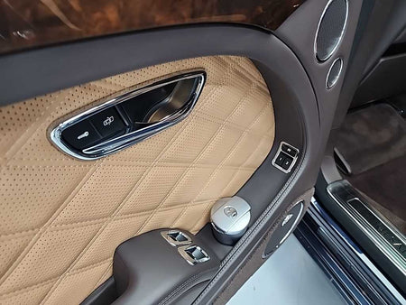 Bentley Mulsanne — photo 15