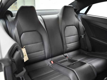 Mercedes-Benz E-Class — photo 12