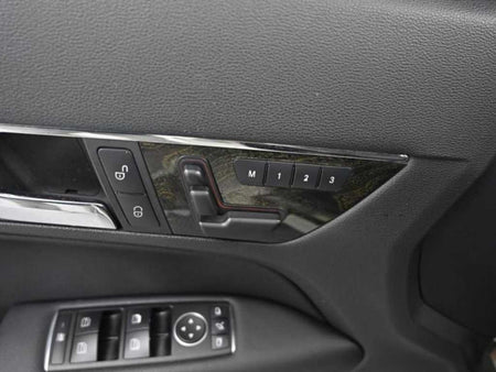 Mercedes-Benz E-Class — photo 16