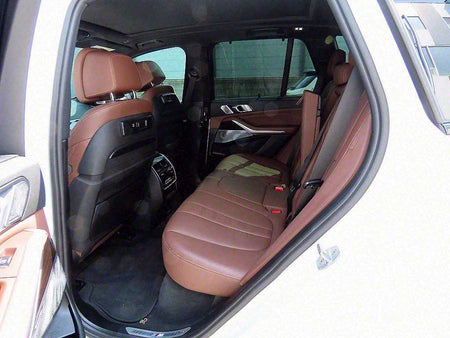 BMW X5 — photo 06