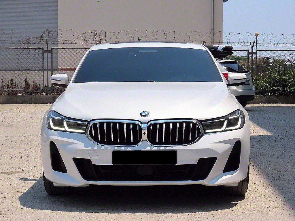 BMW Gran Turismo — photo 01
