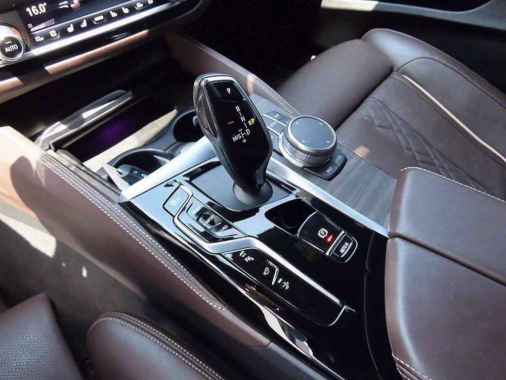 BMW Gran Turismo — photo 11
