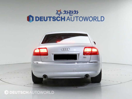 Audi A8 — photo 04