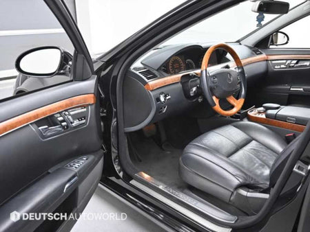 Mercedes-Benz S-Class — photo 11