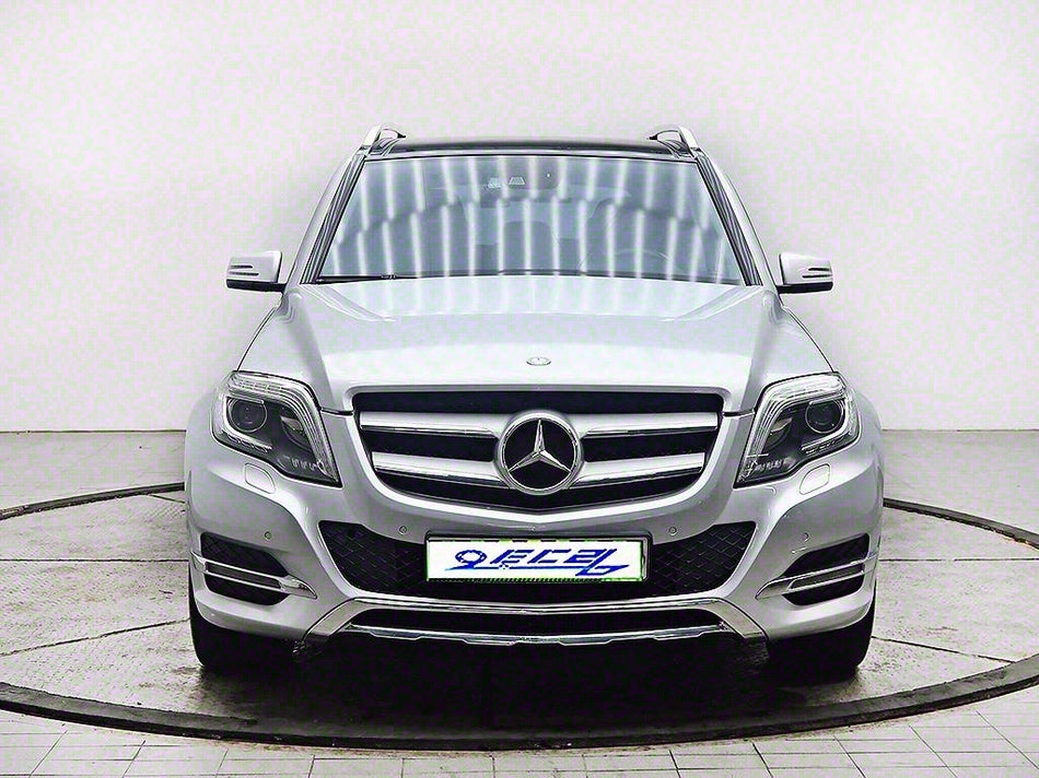 Mercedes-Benz GLK-Class — photo 02