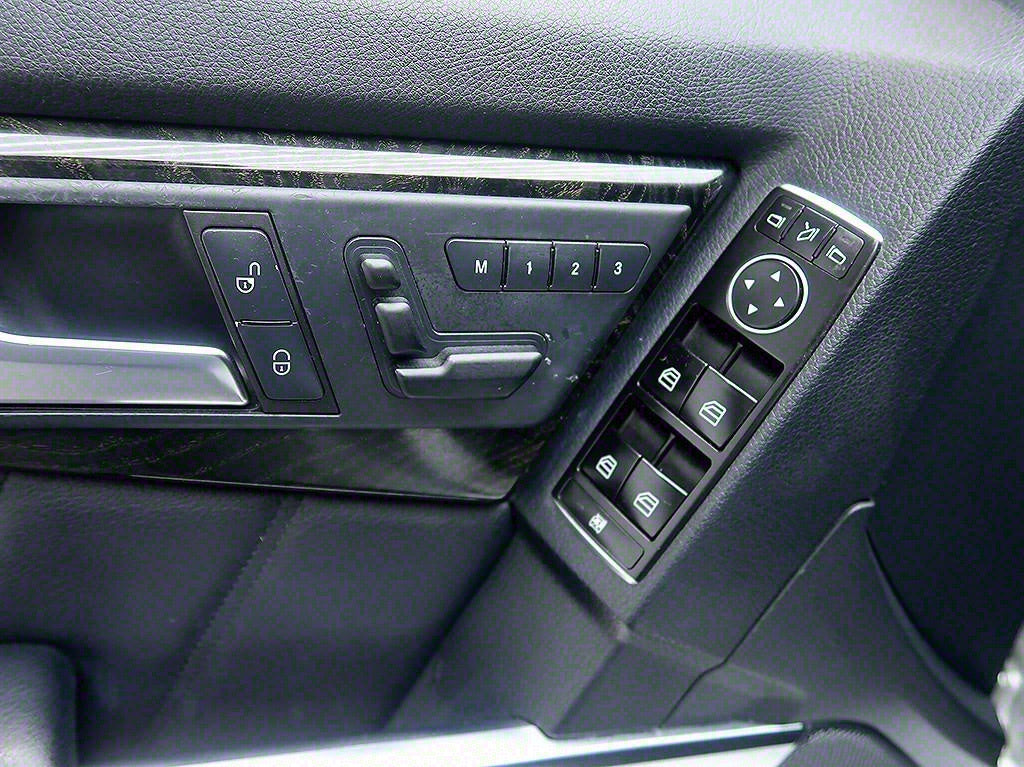 Mercedes-Benz GLK-Class — photo 16