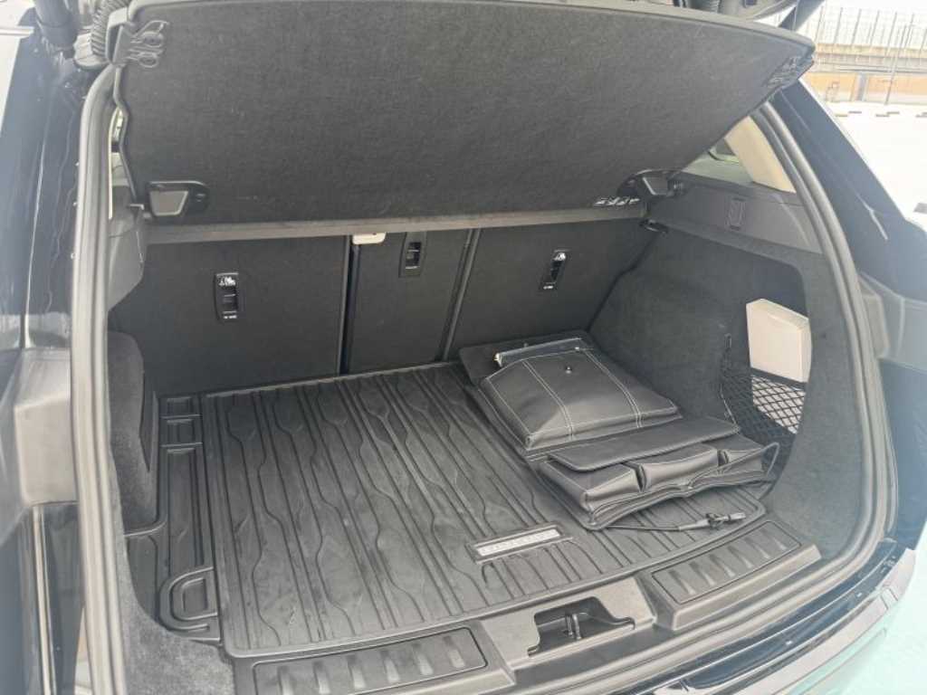 Land Rover Range Rover Evoque — photo 16
