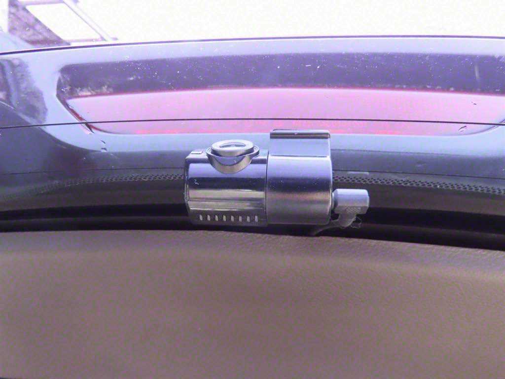 Jeep Cherokee — photo 06