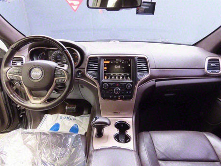 Jeep Cherokee — photo 08