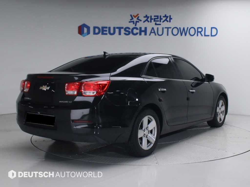 CHEVROLET Malibu — photo 02