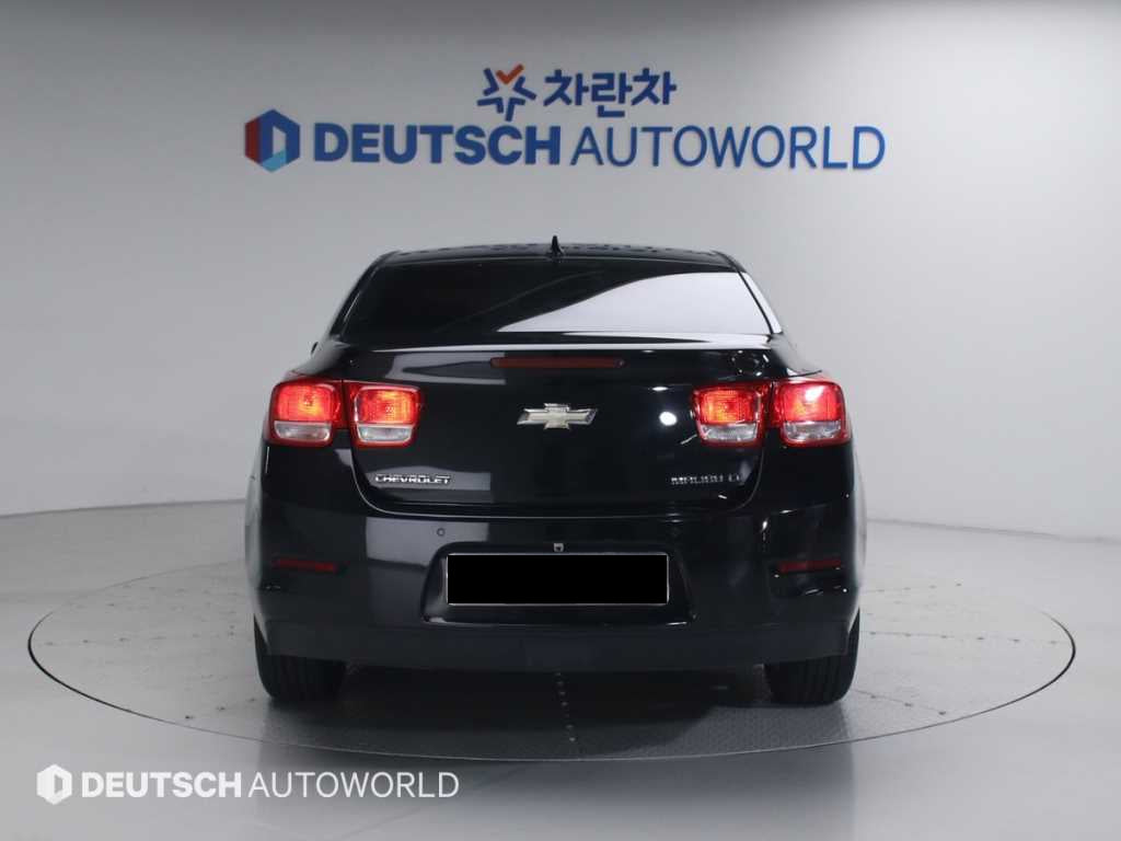 CHEVROLET Malibu — photo 04