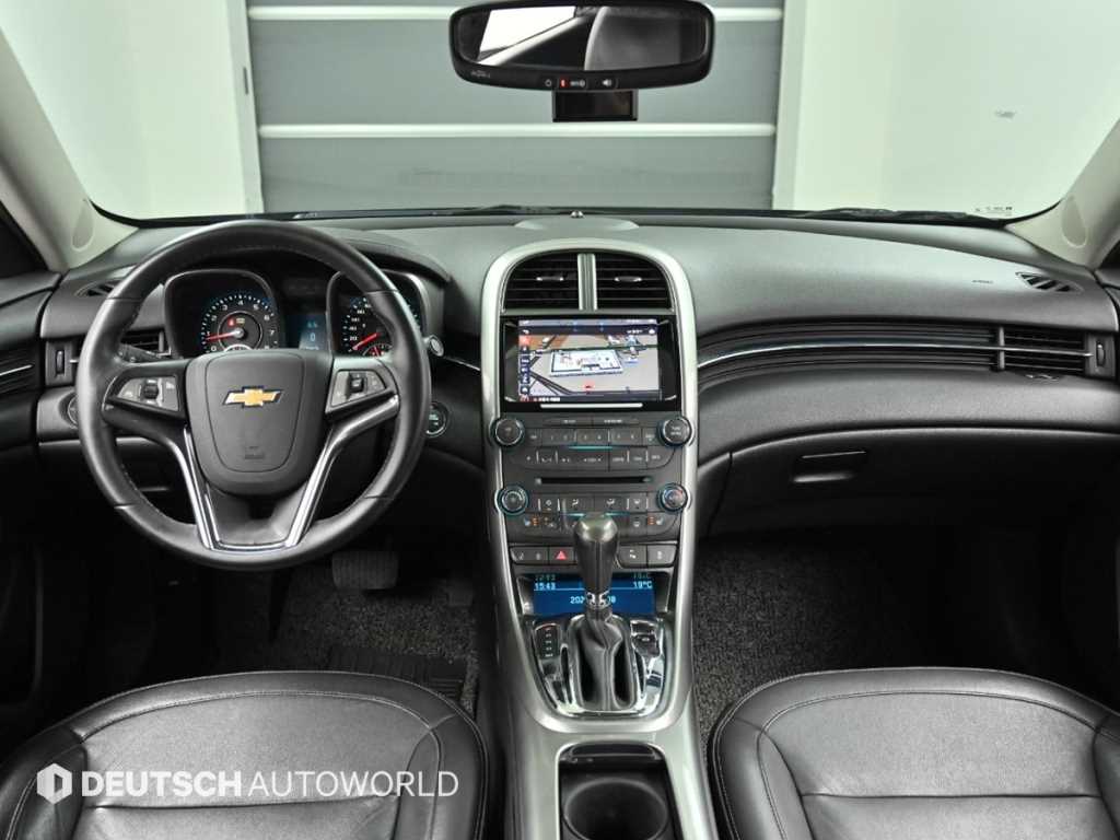 CHEVROLET Malibu — photo 07